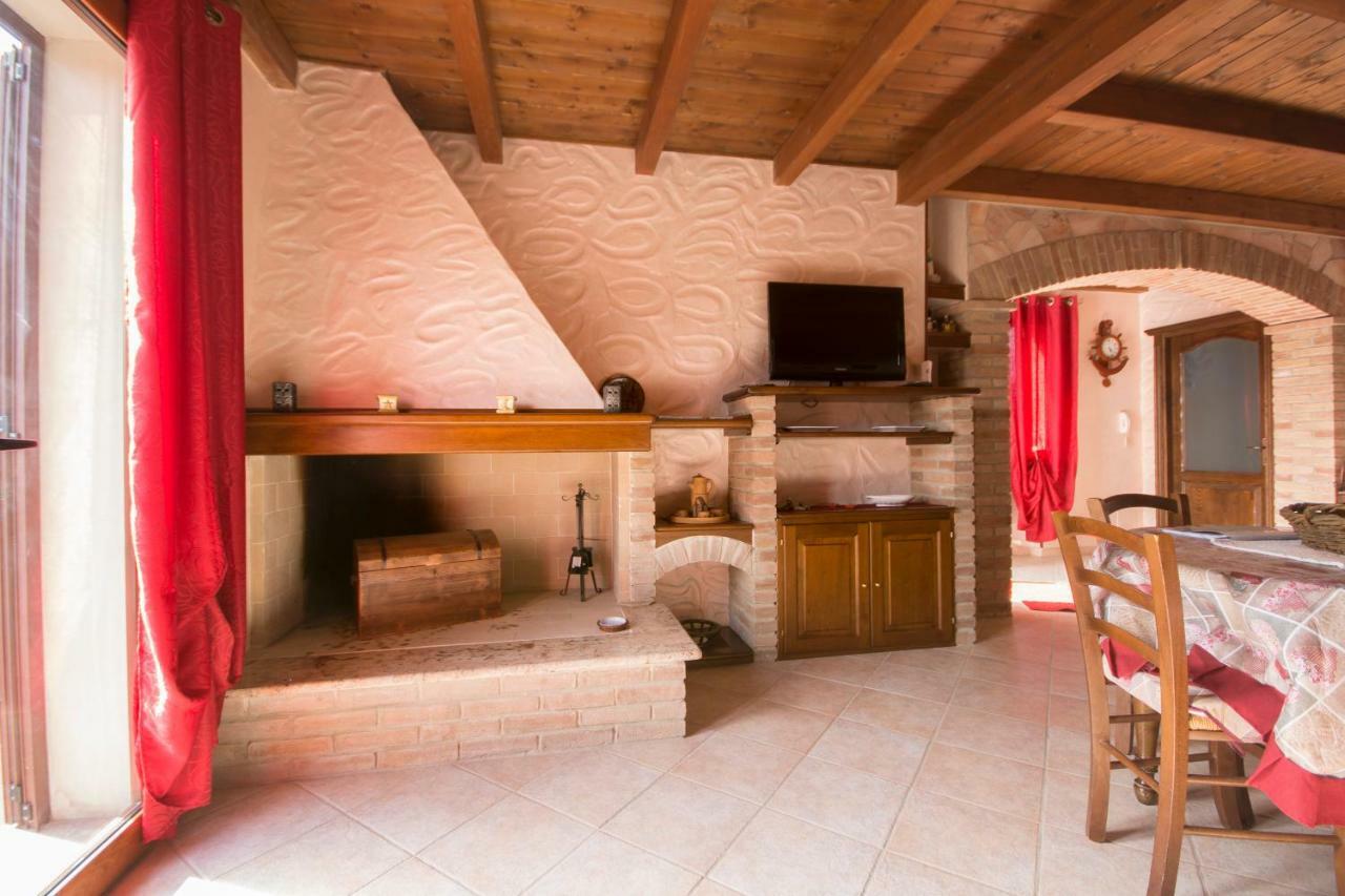 Domusnovas Casa Vacanza Il Mandorlo מראה חיצוני תמונה