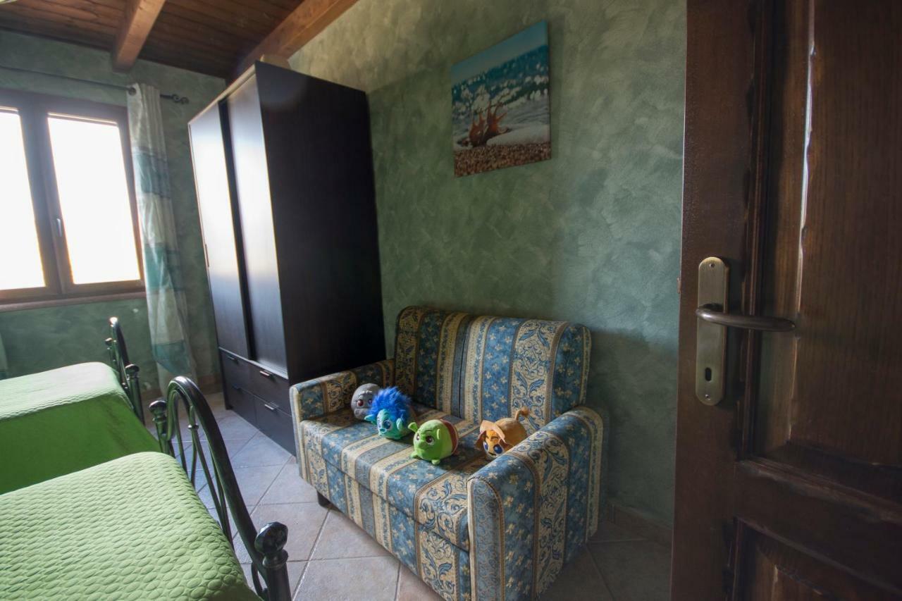 Domusnovas Casa Vacanza Il Mandorlo מראה חיצוני תמונה