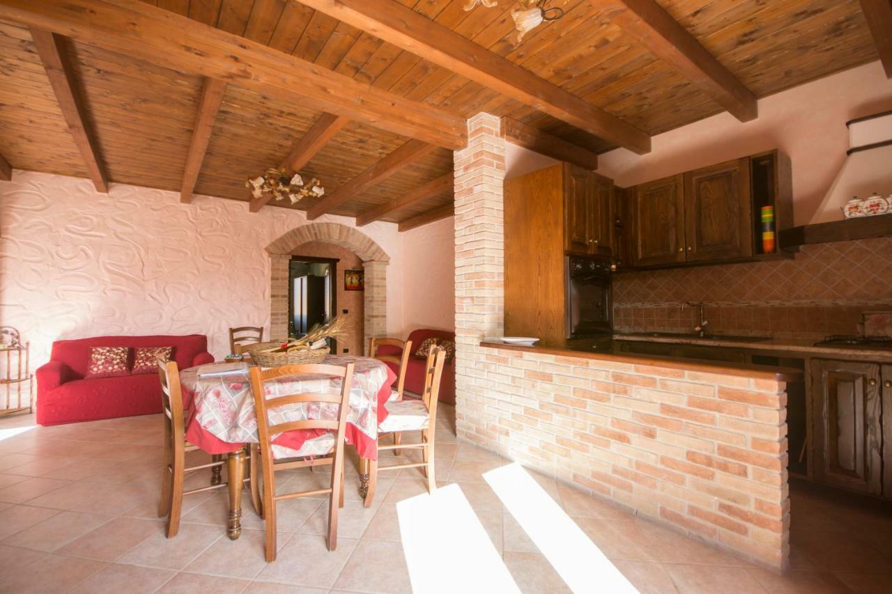 Domusnovas Casa Vacanza Il Mandorlo מראה חיצוני תמונה